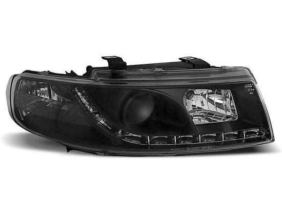 Передние фары Seat Leon 1/Toledo 2 daylight black