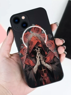 Чехол на iPhone 13 с принтом