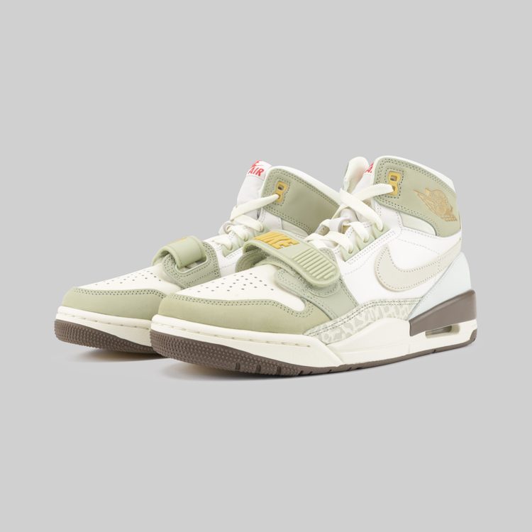 Кроссовки Jordan Legacy 312 Year Of The Rabbit артикул:FD9907-111 - купить в магазине Дайс
