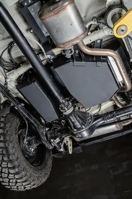 Замена штатного бака на 67 литров для 4-2 дверного Suzuki Jimny IV (JB64) 2018-2024+ основной бензобак