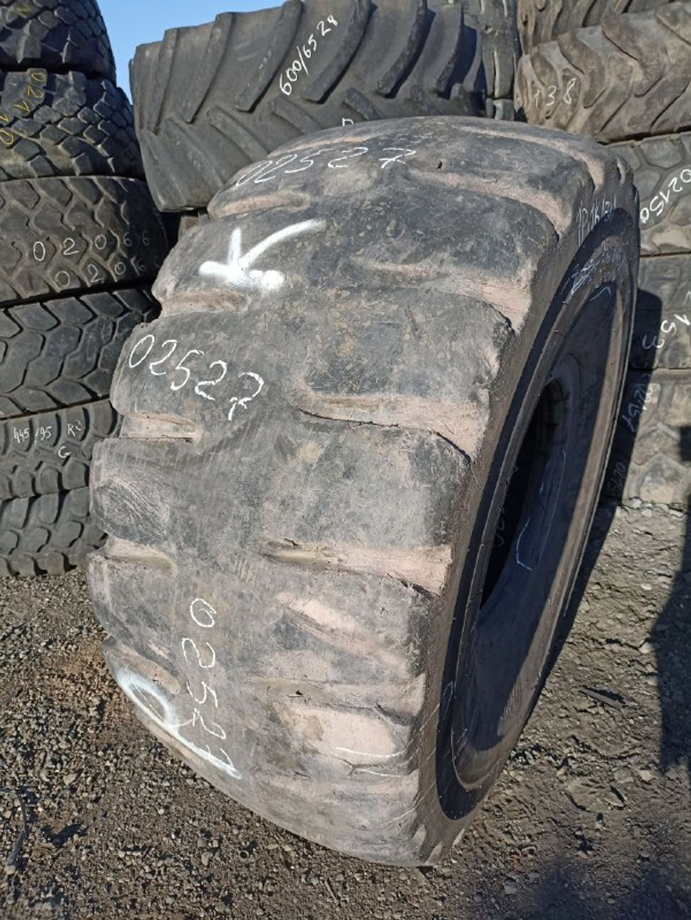 26.5R25 Bridgestone VSDL шина б/у