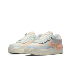 alt="Двойной логотип Swoosh на Nike Air Force 1 Shadow CU8591-104"