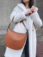 Celine Medium Heloïse Bag Cuir Triomphe