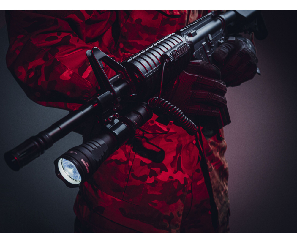 Armytek Predator Pro Magnet USB (теплый свет)
