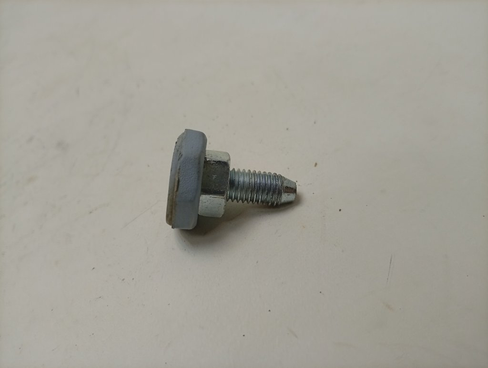 WLK24271OE/04 кт30 Ножка для стиральной машины Bosch Siemens б/у