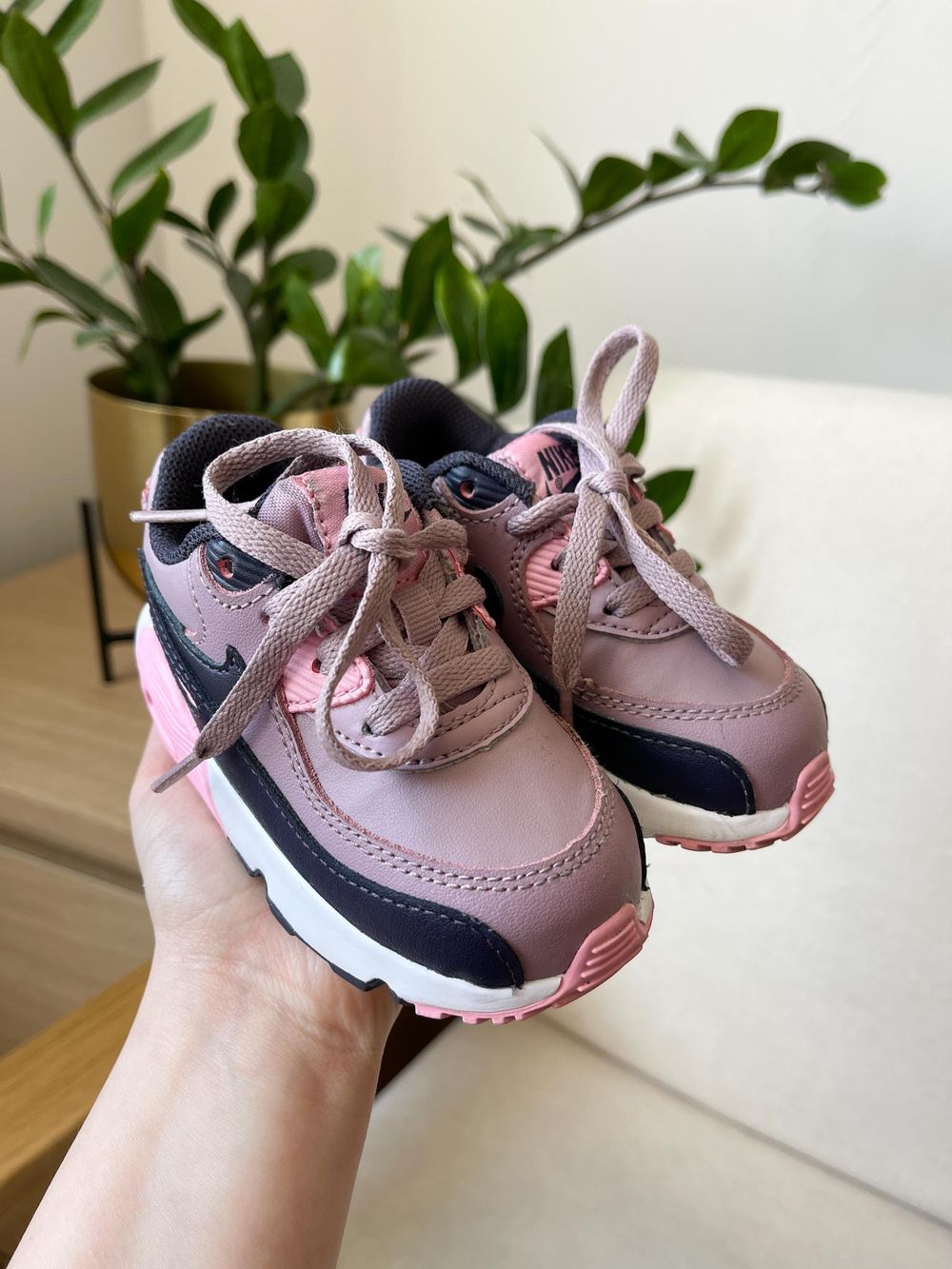 Кроссовки Nike