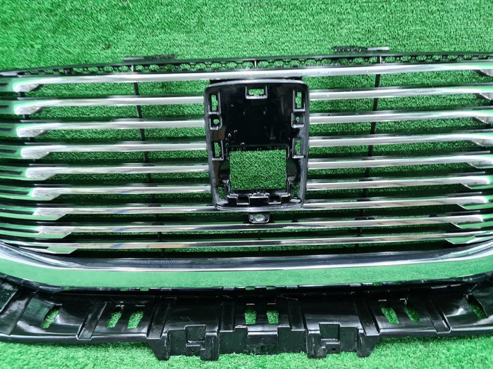 Решетка радиатора Tank 500 (2021-н.в.)