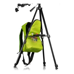 Телескоп BRESSER JUNIOR 70/400 в зеленом рюкзаке (8850610B4K000) - зеленый рюкзак, закрепленный на штативе