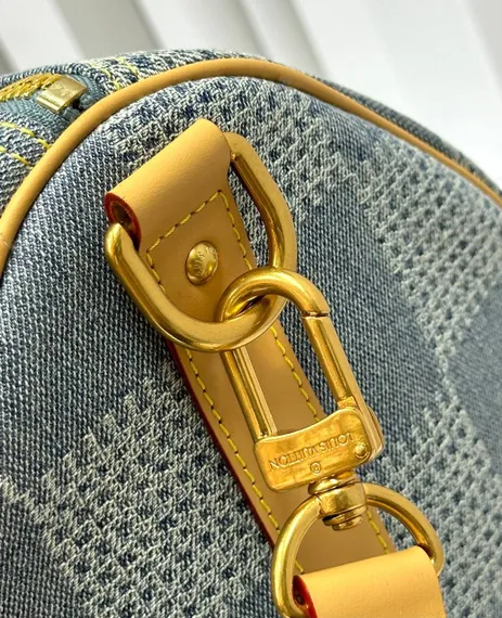 Сумка Louis Vuitton Keepall 50 с узором Damier 3D