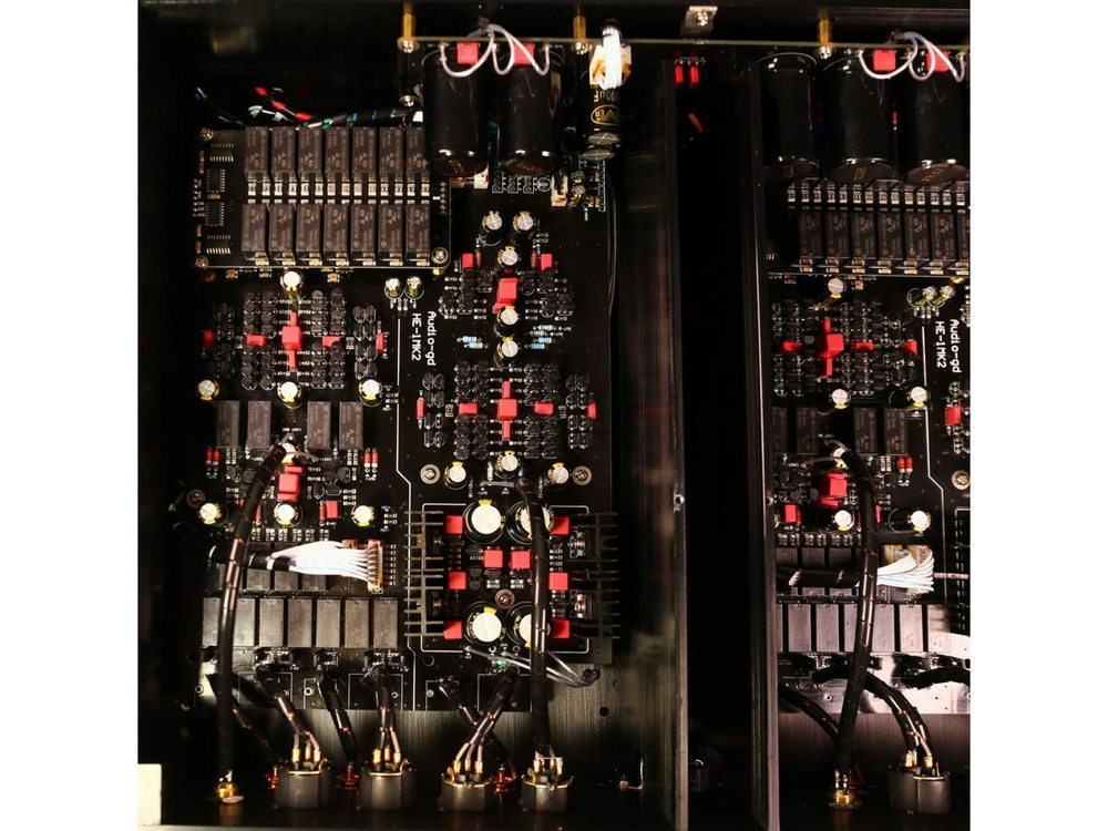 Предусилитель Audio-GD HE-1 MK2