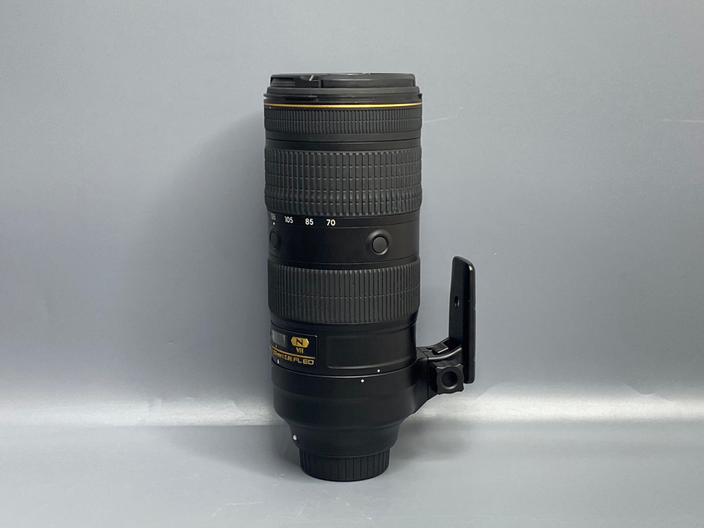 Nikon AF-S NIKKOR 70–200mm f/2.8E FL ED VR — Имеется царапина,пыль