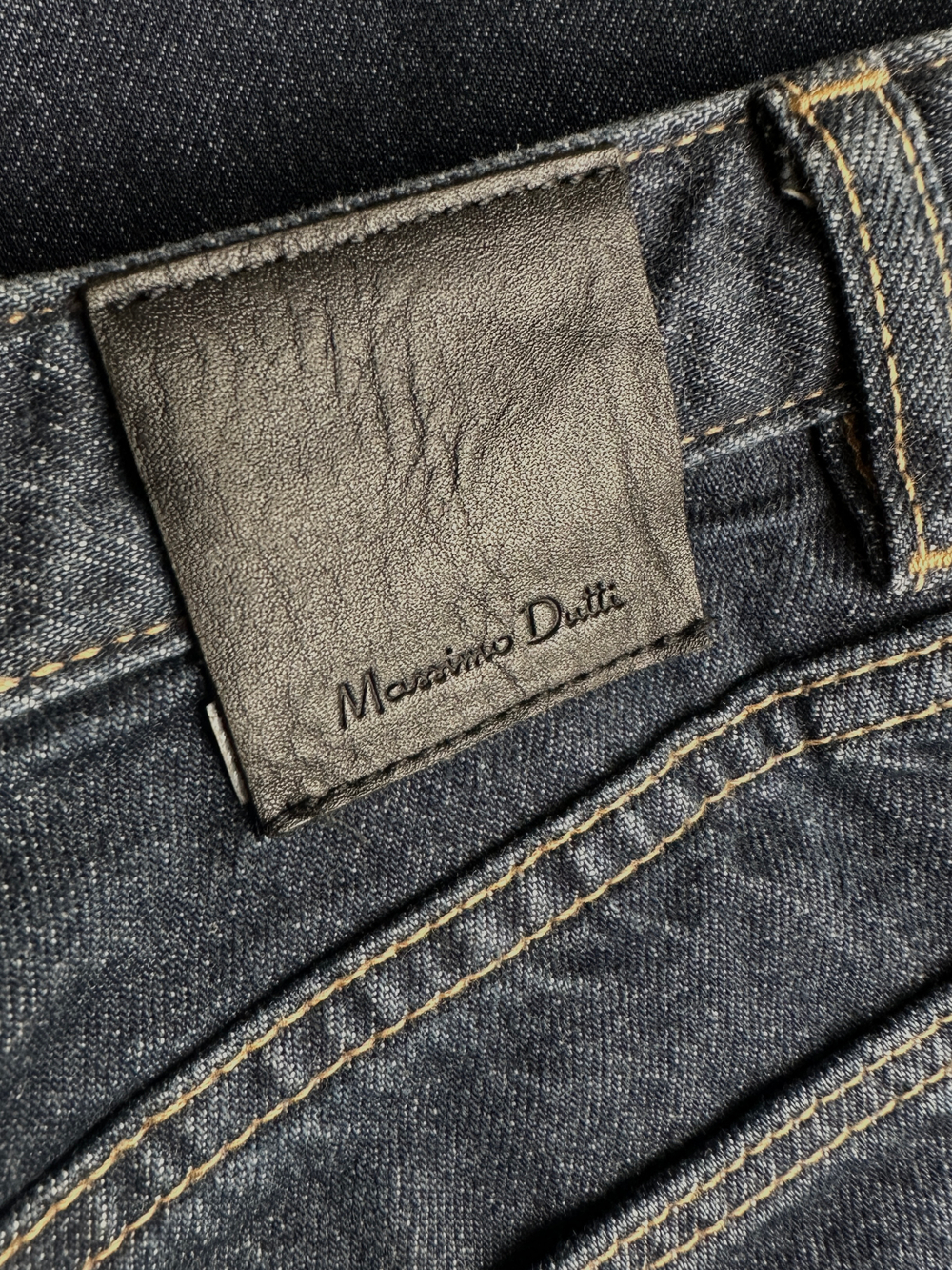 Джинсы Massimo Dutti