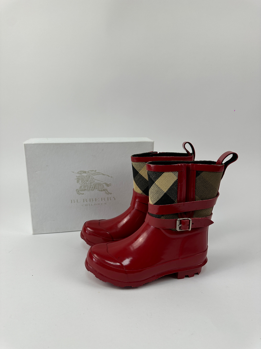 Сапоги Burberry