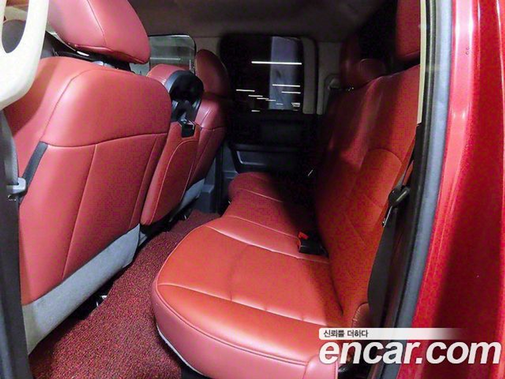Dodge RAM Pickup 5.7 — 2014