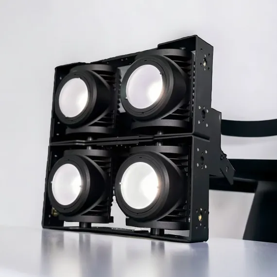 STAGELighting Blinder 800 ip65