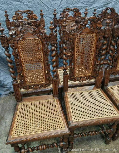 Старинные стулья ренессанс с ротангом 6 шт