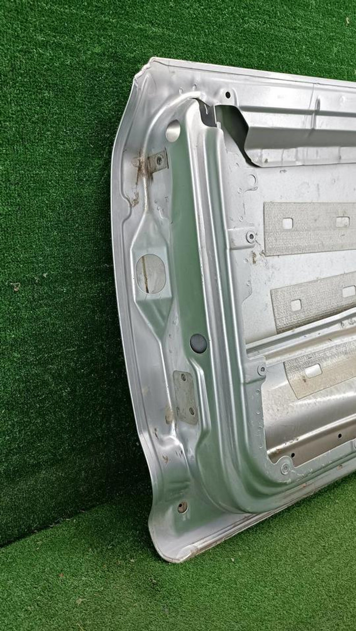 Накладка двери передняя правая VW Touareg 1 7L (2002-2010)