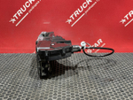 Замок двери правой 2018г.