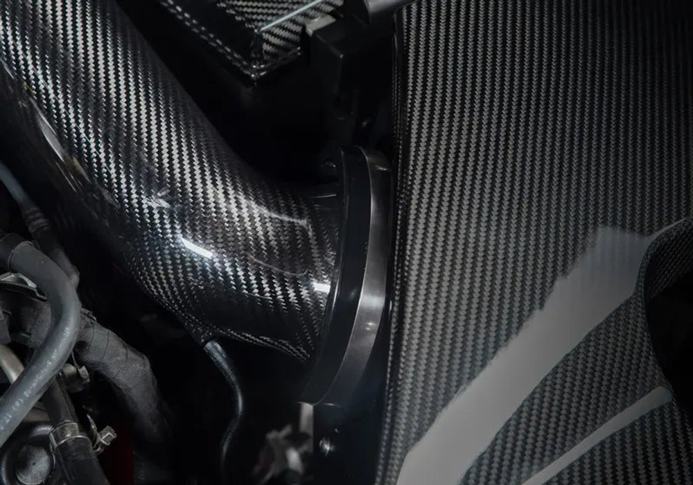 Система холодного впуска ECS Tuning VW Golf R MK8 Kohlefaser Luft-Technik