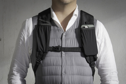 UM029BK (32)