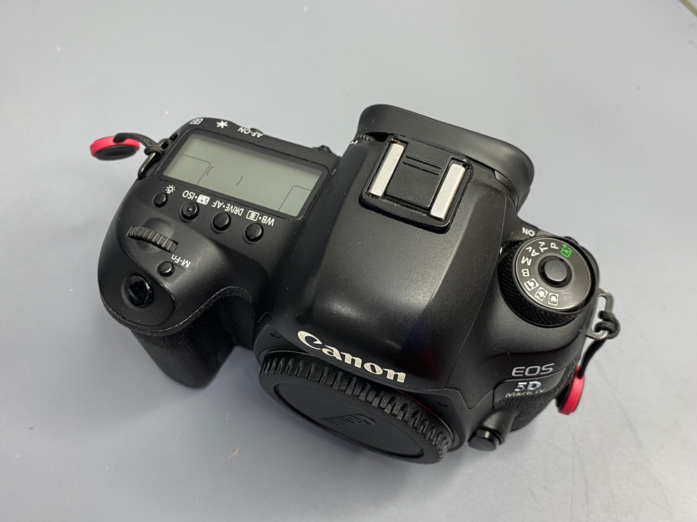 Canon 5D Mark IV 50.500 кадров
