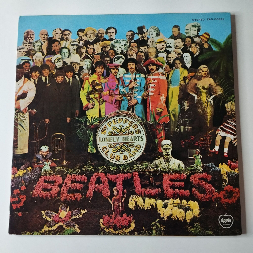 Винтажная виниловая пластинка LP The Beatles Sgt. Pepper's Lonely Hearts Club Band (Japan 1976) (No Obi) Lucy In The Sky With Diamonds