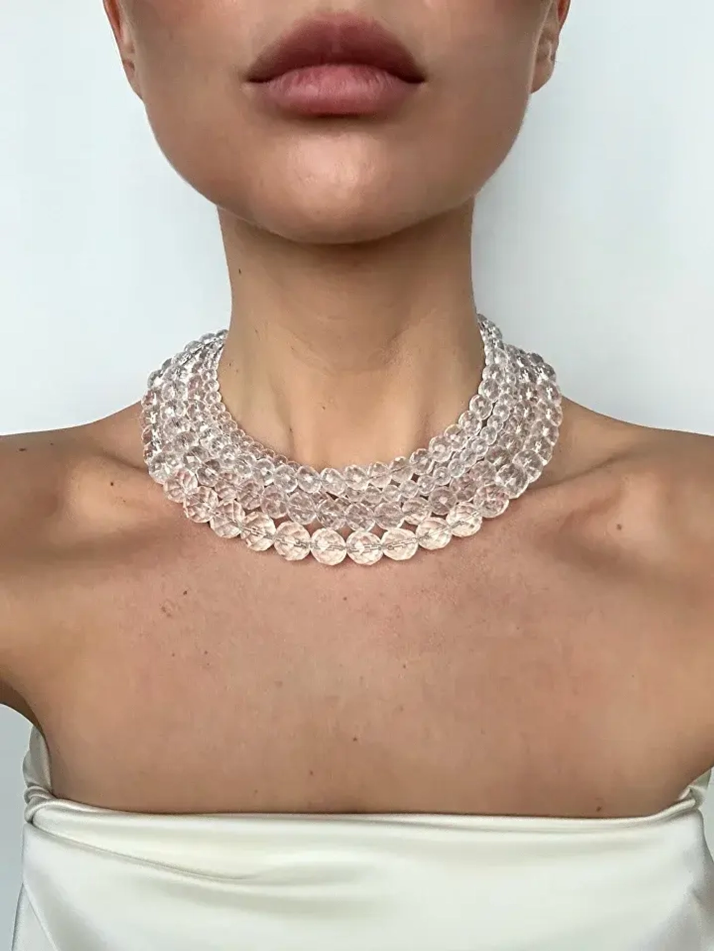 Колье из натурального хрусталя