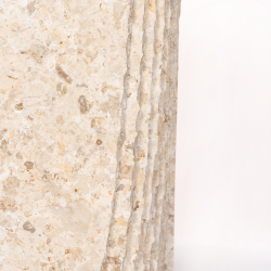 Раковина напольная из мрамора Pedestal Semi Marmo Cream MN-03220 (40*40*90 см)