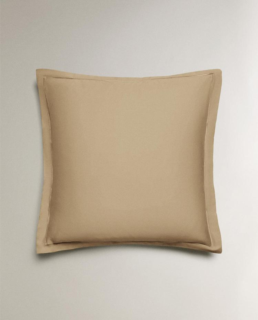 ZARA HOME САТИНОВАЯ НАВОЛОЧКА, ПЕСОЧНЫЙ