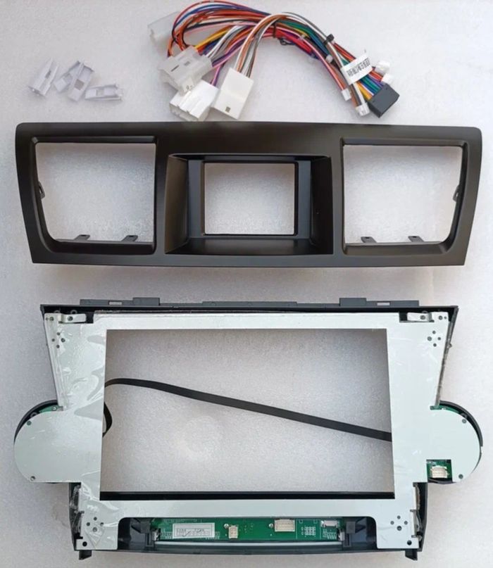Магнитола для Toyota Highlander 2 2007-2013 XU40 - Kuberg SF-1431-2 Android 10, SIM-слот (кнопки + крутилки)