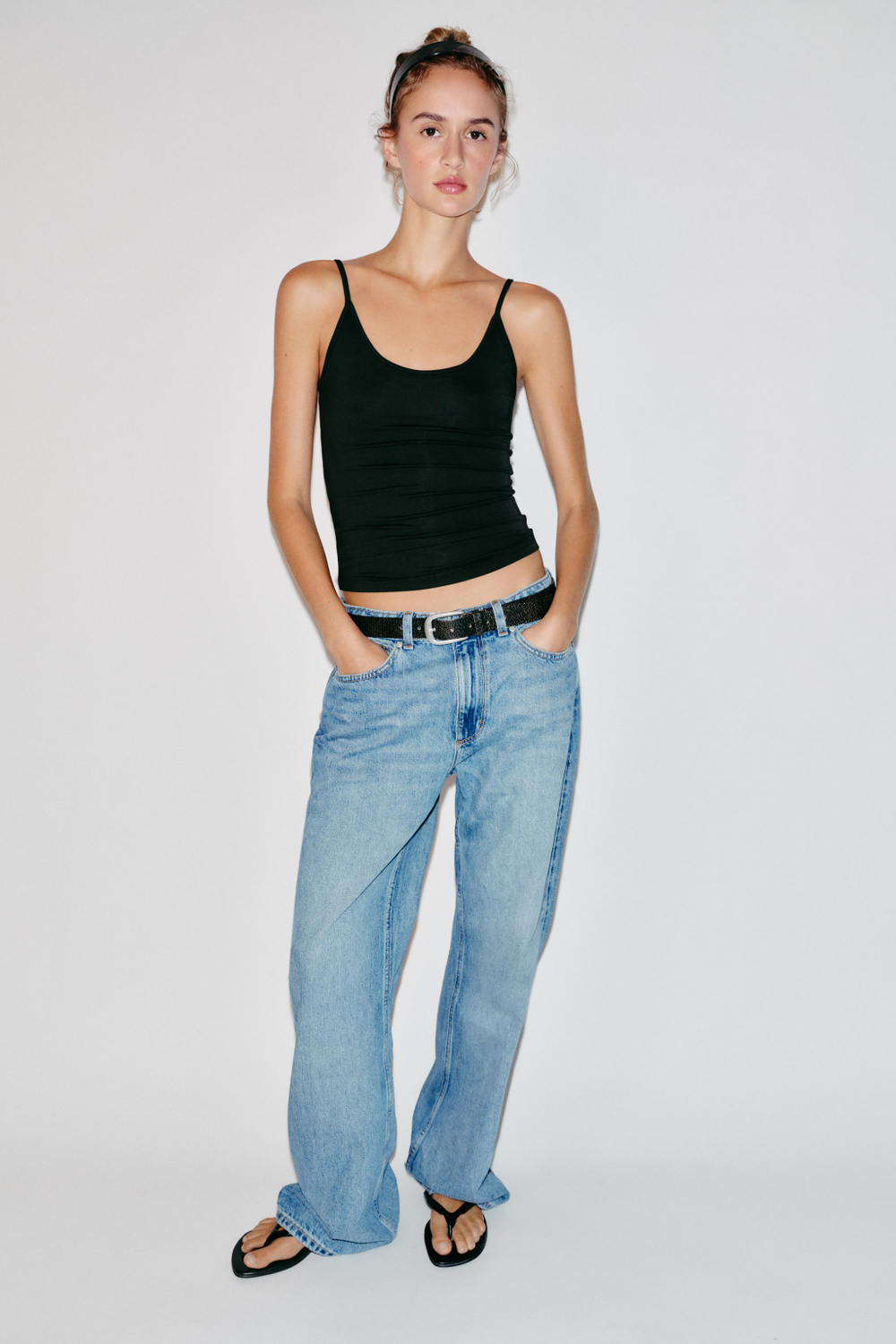 ZARA ТОП НА ТОНКИХ БРЕТЕЛЯХ, ЧЕРНЫЙ