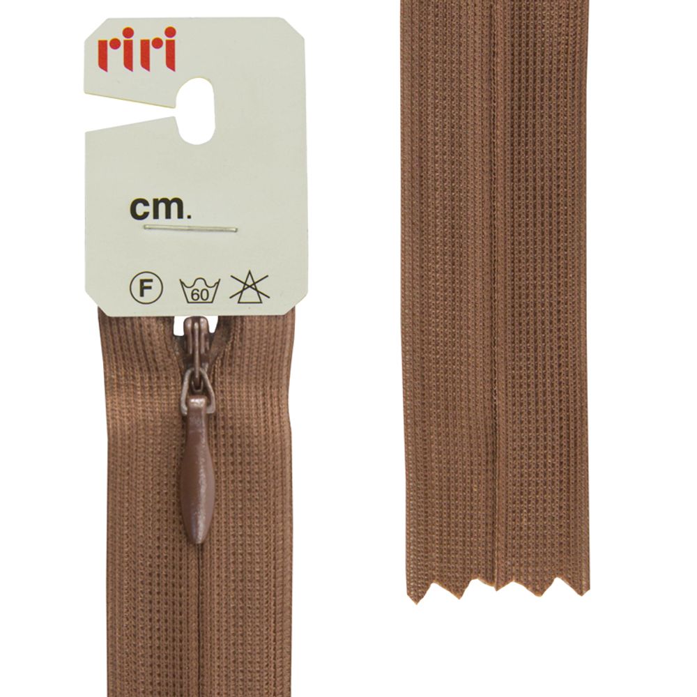 Молния потайная (скрытая) RIRI Т3 (3 мм) 1 зам., н/раз., 22 см, цв.2237, коричневый темн., 10 шт Молния потайная (скрытая) RIRI Т3 (3 мм) 1 зам., н/раз., 22 см, цв.2237, коричневый темн., 10 шт