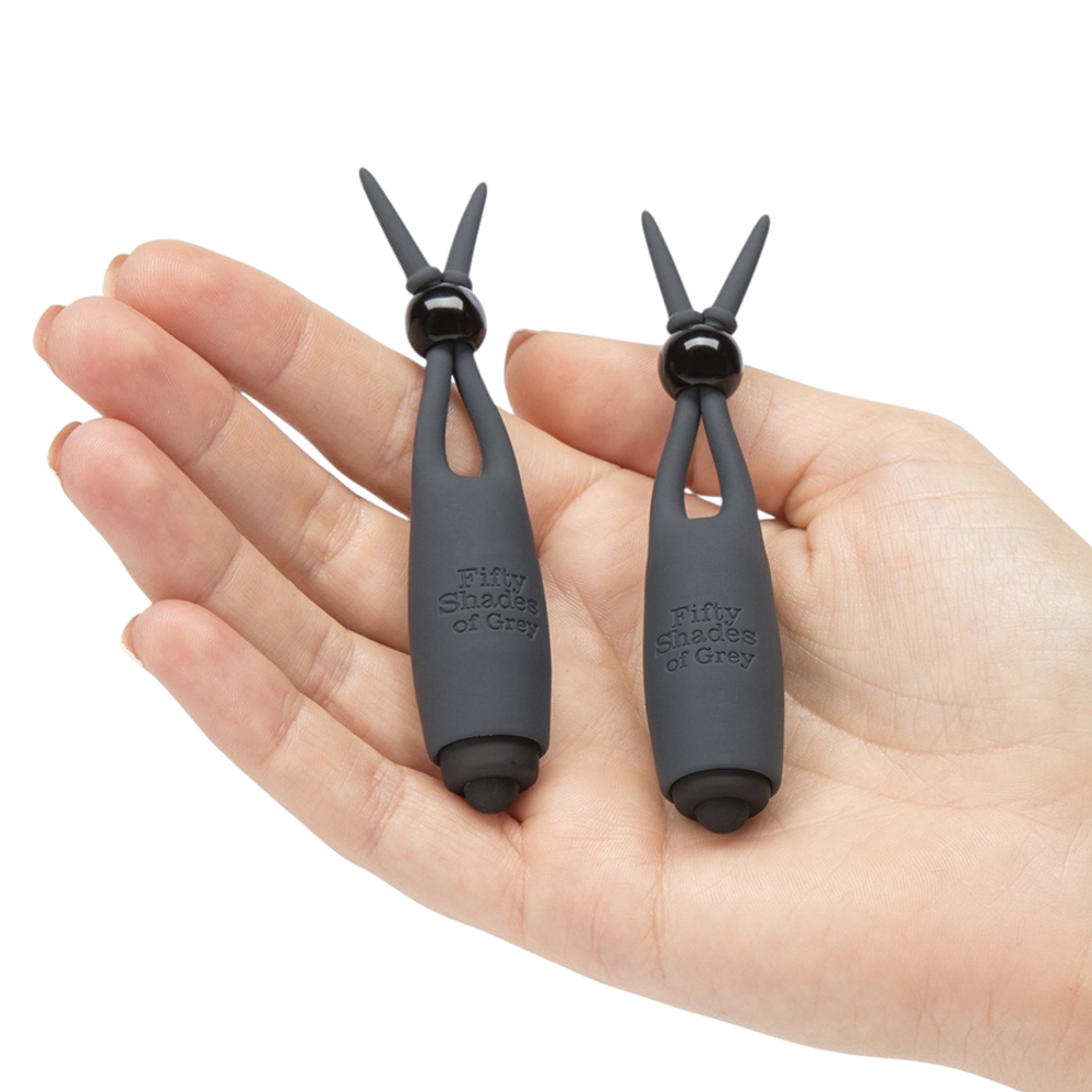 Вибростимуляторы для сосков Fifty Shades of Grey Sweet Torture Vibrating Nipple Stimulators