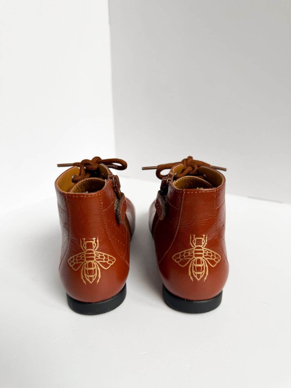 Новые кожаные ботинки Gucci, 29