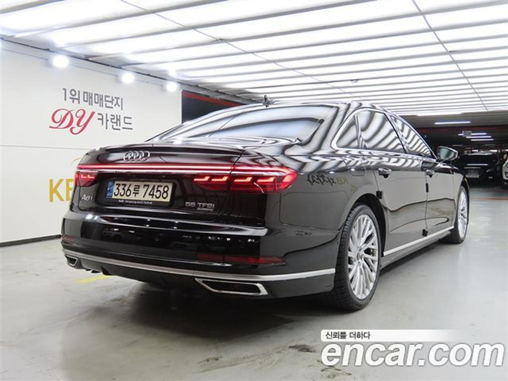 Audi A8 55 TFSI Quattro LWB — 2021