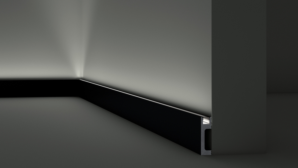 Плинтус Black IL10