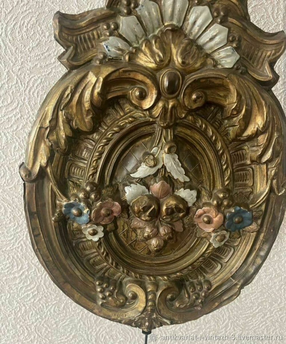 Старинные настенные часы