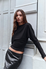 ОБТЯГИВАЮЩАЯ ФУТБОЛКА С ДЛИННЫМИ РУКАВАМИ — ZARA