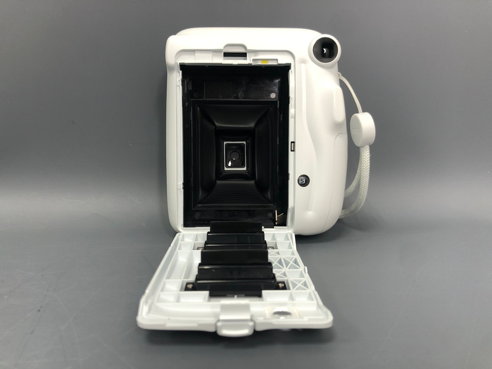 FujiFilm Instax Mini 11