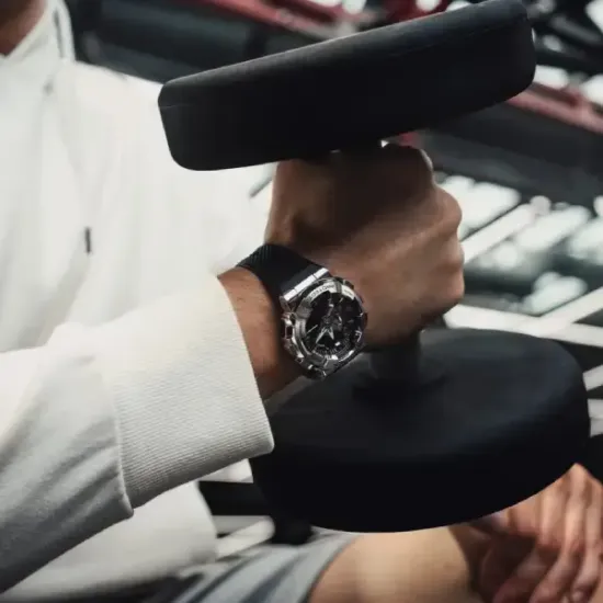 Наручные часы Casio G-Shock GM-110-1ADR