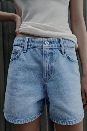 ZARA ШОРТЫ Z1975 MOM FIT СО СРЕДНЕЙ ПОСАДКОЙ, ГОЛУБОЙ