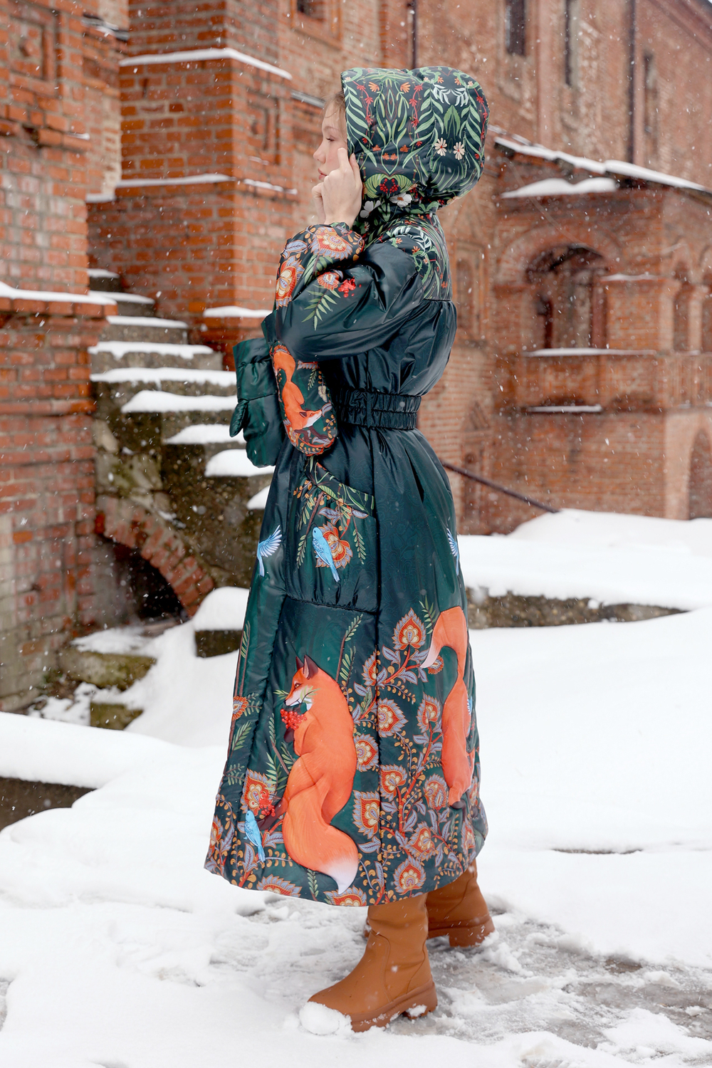 Coat "Honey raf. Foxes in snowdrops"