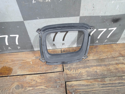 Накладка ПТФ передняя правая Kia Sorento 2 (XM) 12-20 Б/У Оригинал 865242P510
