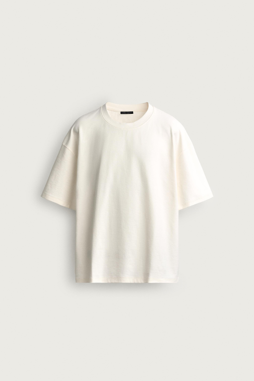 ФУТБОЛКА RELAXED FIT СО ШВОМ — ZARA