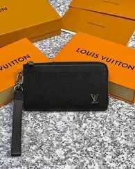 Бумажник Louis Vuitton Zippy Dragonne черный