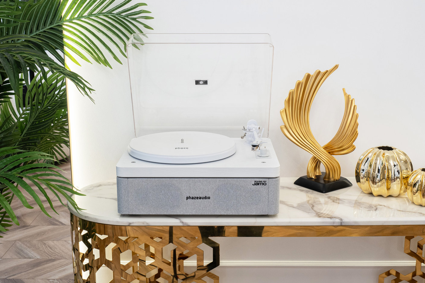 Phaze Audio Adelle: виниловый проигрыватель, который звучит как большая Hi-Fi-система