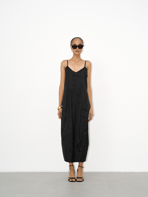 Платье yori cocoon black