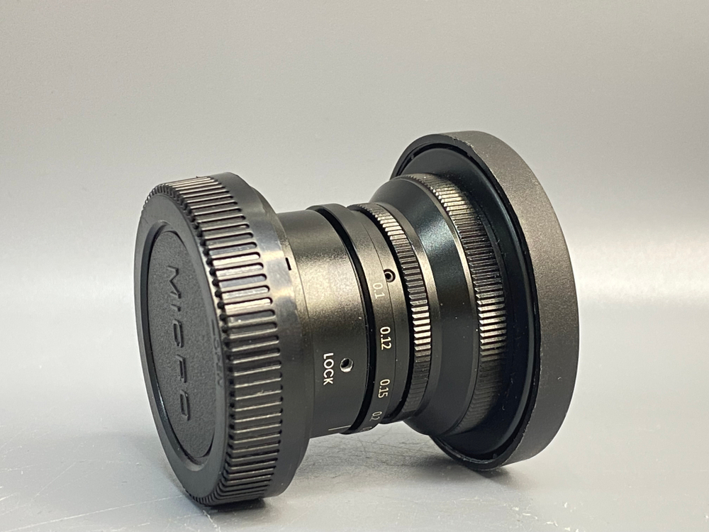SLR Magic 8mm F4 MFT С царапинами