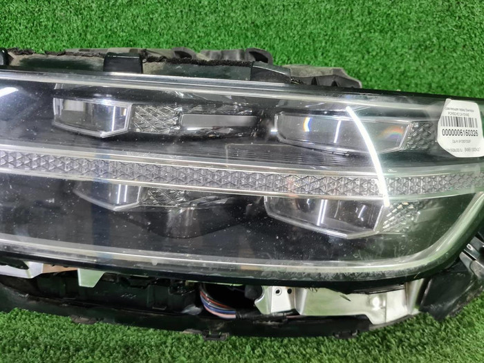 Фара левая Genesis G90 (2018-2022) LED