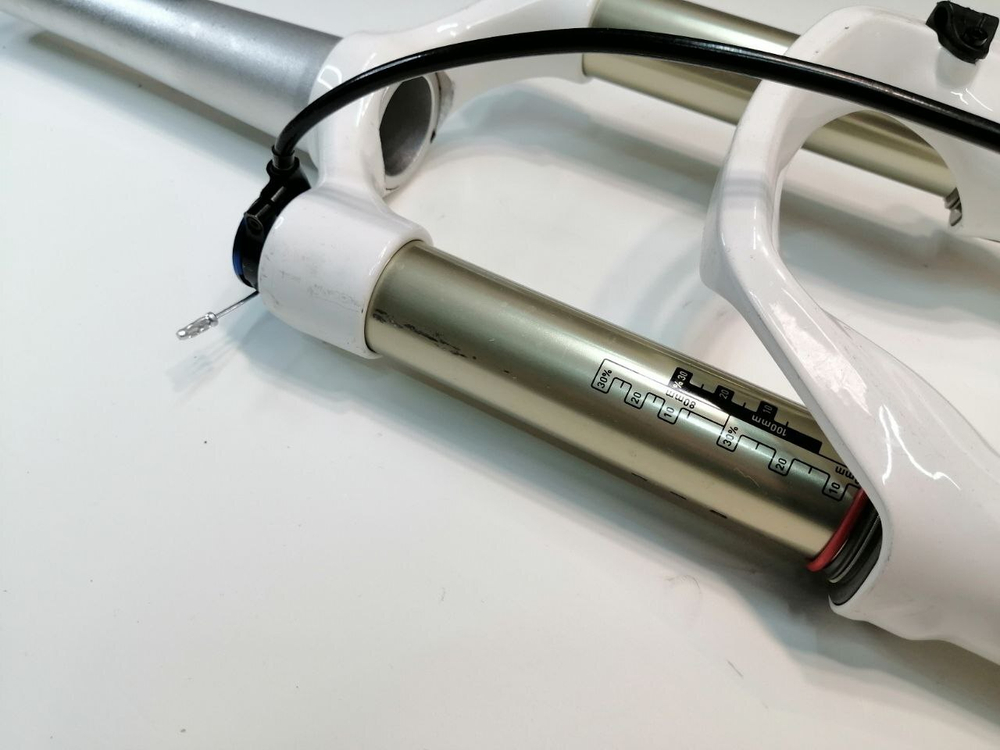 Вилка для велосипеда Rock Shox SiD 26